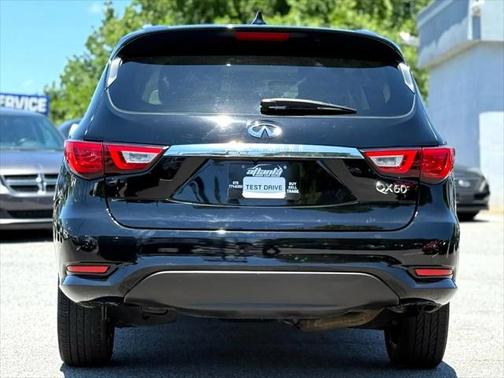 2017 INFINITI QX60 Base