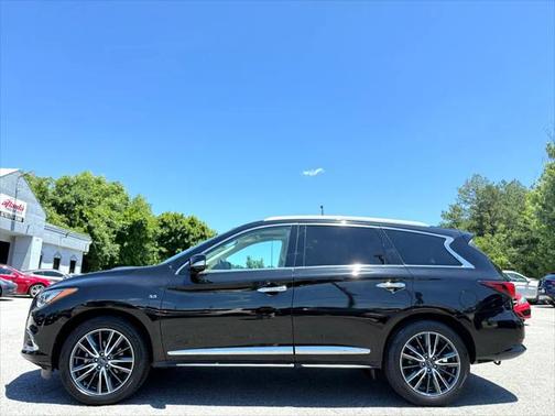 2017 INFINITI QX60 Base
