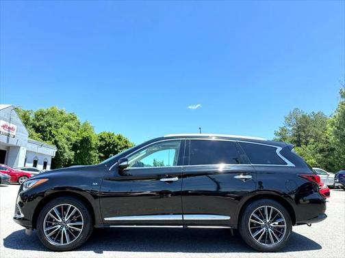 2017 INFINITI QX60 Base