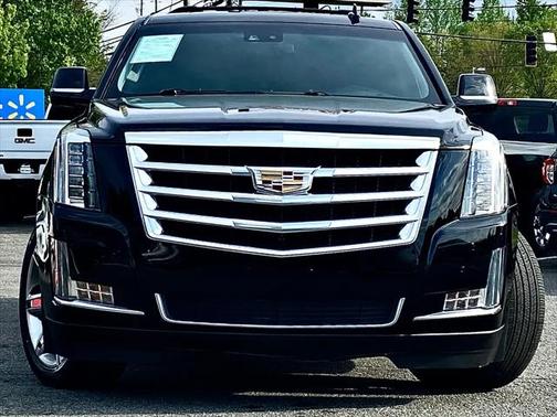 2017 Cadillac Escalade ESV Luxury