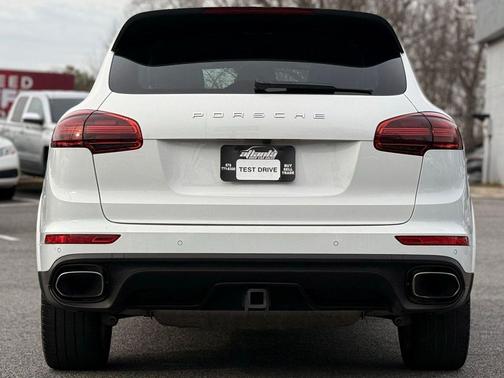 2017 Porsche Cayenne Cayenne