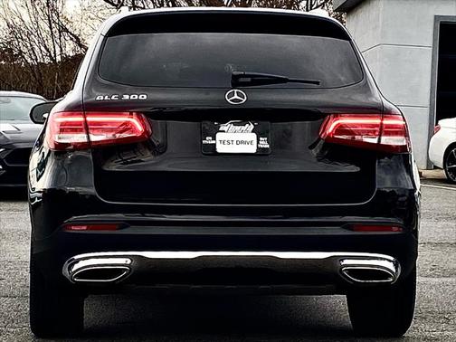 2016 Mercedes-Benz GLC 300 Base