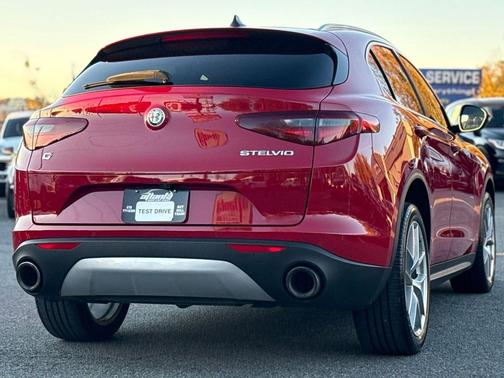 2018 Alfa Romeo Stelvio Ti