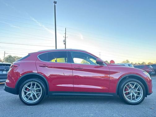 2018 Alfa Romeo Stelvio Ti