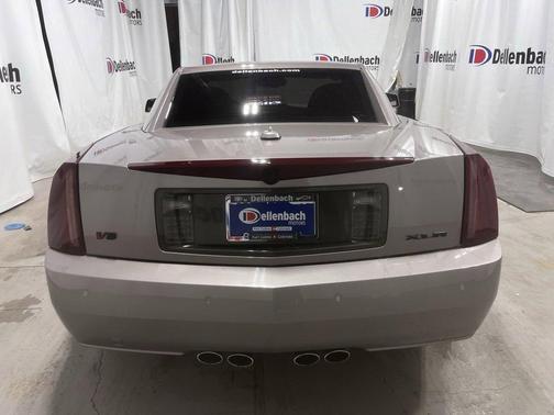 2005 Cadillac XLR Base