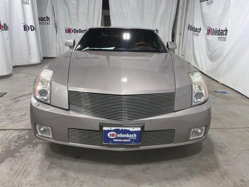 2005 Cadillac XLR Base