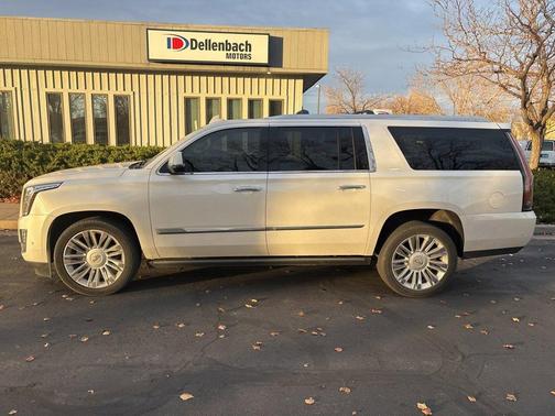 2018 Cadillac Escalade ESV Platinum
