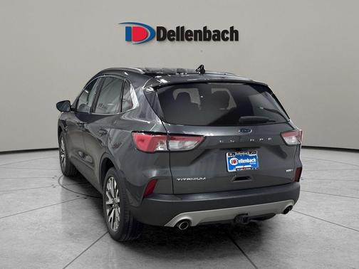 2020 Ford Escape Titanium