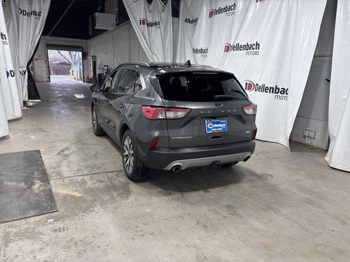 2020 Ford Escape Titanium
