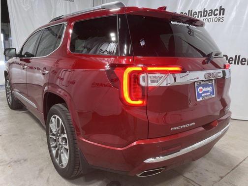 2021 GMC Acadia Denali
