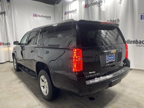 2017 Chevrolet Suburban LT