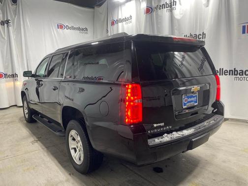 2017 Chevrolet Suburban LT