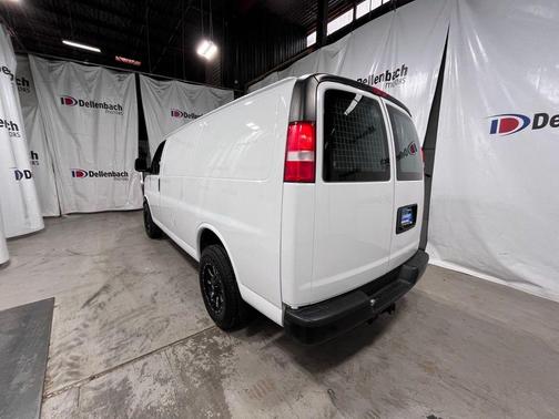 2021 Chevrolet Express 2500 Work Van