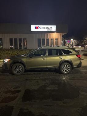 2025 Subaru Outback Premium