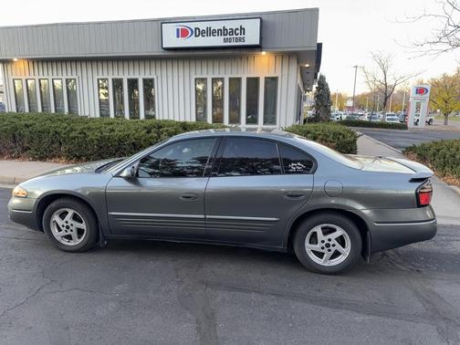 2004 Pontiac Bonneville SE
