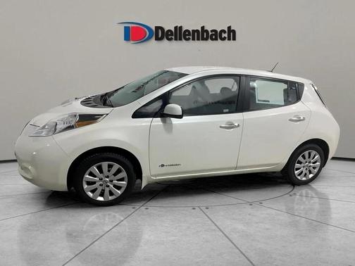 2016 Nissan Leaf S