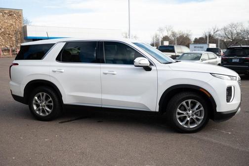 2022 Hyundai PALISADE SE