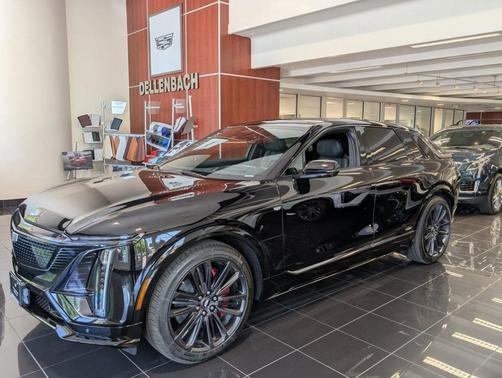 2026 Cadillac LYRIQ V Premium