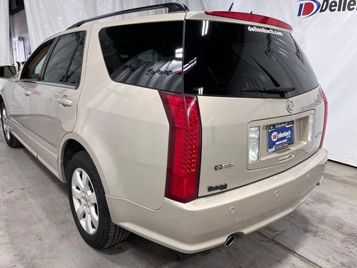 2007 Cadillac SRX V8