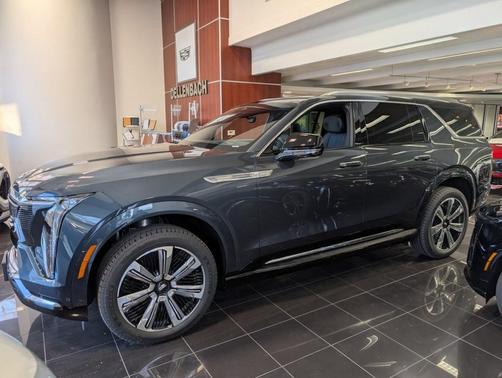 2026 Cadillac Escalade IQL Luxury