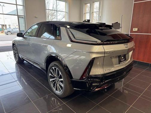 2026 Cadillac LYRIQ Sport