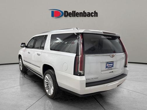 2016 Cadillac Escalade ESV Platinum