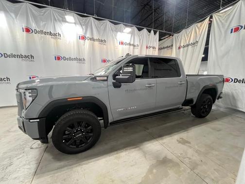 2025 GMC Sierra 2500 AT4