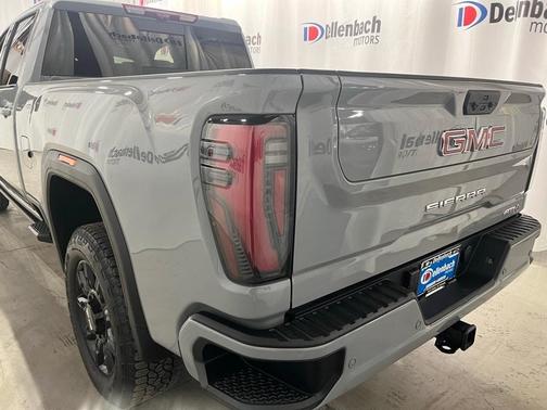2025 GMC Sierra 2500 AT4
