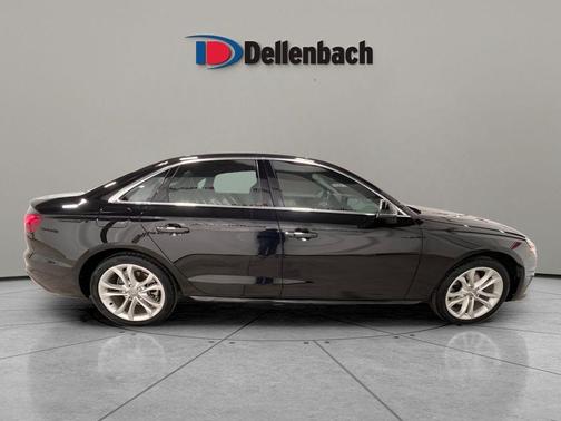 Mythos Black Metallic 2022 Audi A4 40 Premium Plus