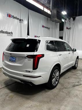 2023 Cadillac XT6 Premium Luxury AWD