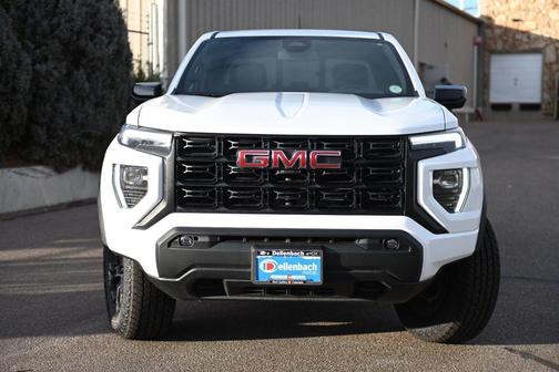 2024 GMC Canyon Elevation