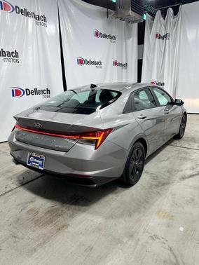 2023 Hyundai ELANTRA HEV Blue