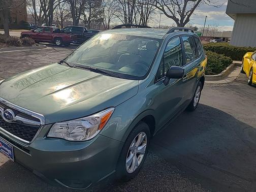 2015 Subaru Forester 2.5i