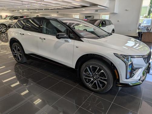 2025 Cadillac OPTIQ Sport