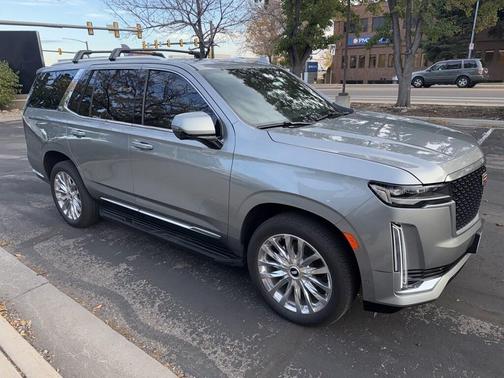 2023 Cadillac Escalade Premium Luxury
