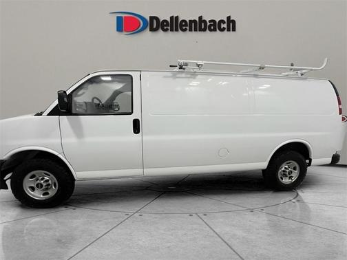 2020 GMC Savana 3500 Work Van