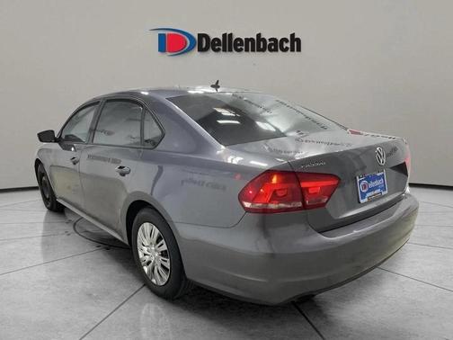 2014 Volkswagen Passat 1.8T S