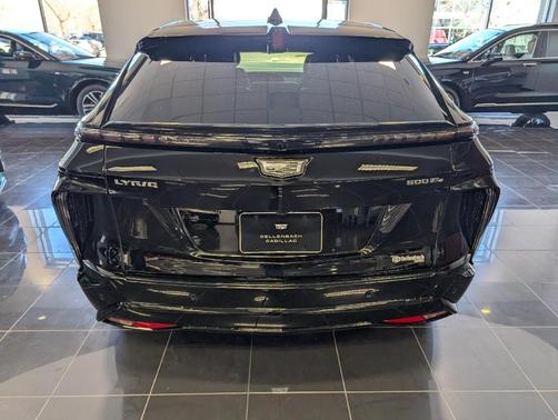 2025 Cadillac LYRIQ Sport