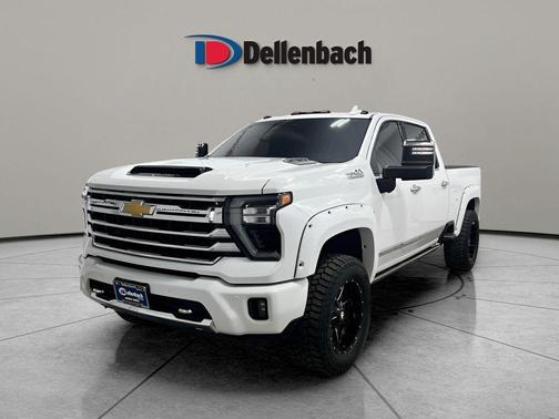 Summit White 2024 Chevrolet Silverado 2500 High Country