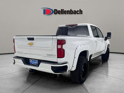 Summit White 2024 Chevrolet Silverado 2500 High Country