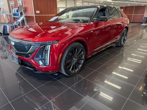 2026 Cadillac LYRIQ V