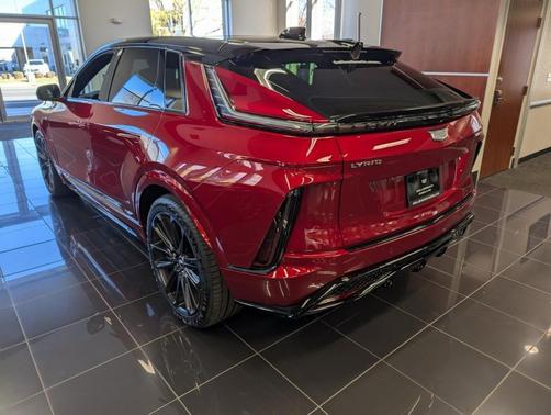 2026 Cadillac LYRIQ V