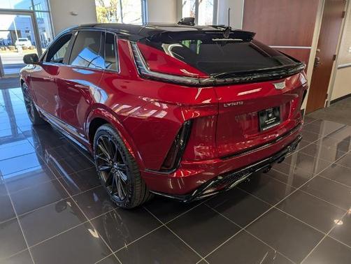 2026 Cadillac LYRIQ V