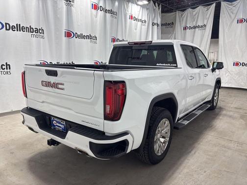Summit White 2022 GMC Sierra 1500 Denali