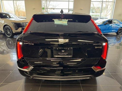 2026 Cadillac OPTIQ Premium Luxury