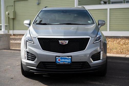 2023 Cadillac XT5 Sport