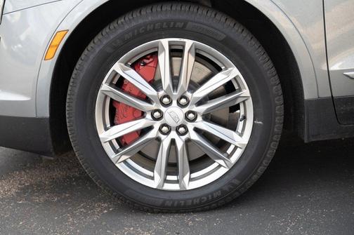 2023 Cadillac XT5 Sport