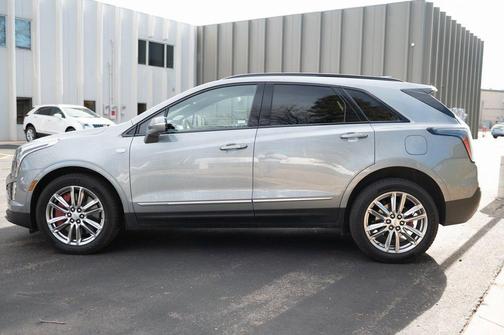 2023 Cadillac XT5 Sport