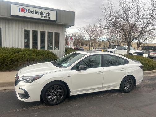Crystal White Pearl 2023 Subaru Legacy Sport