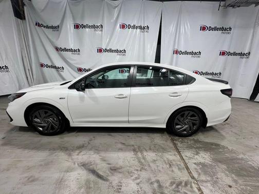 Crystal White Pearl 2023 Subaru Legacy Sport